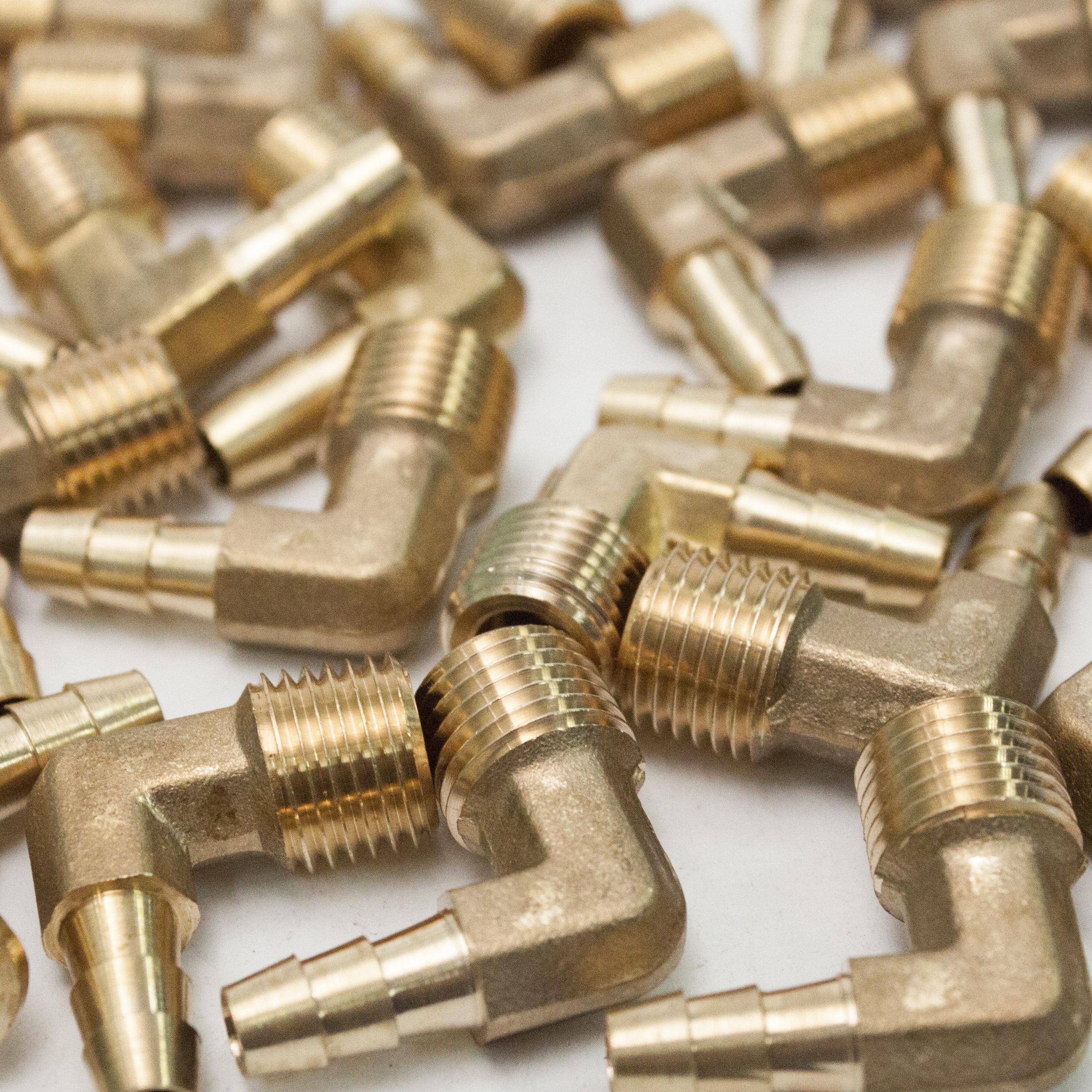 LTWFITTING 90 Degree Elbow Brass Barb Fitting 1/4 ID Hose x 1/4-Inch Male NPT Air(Pack of 300)