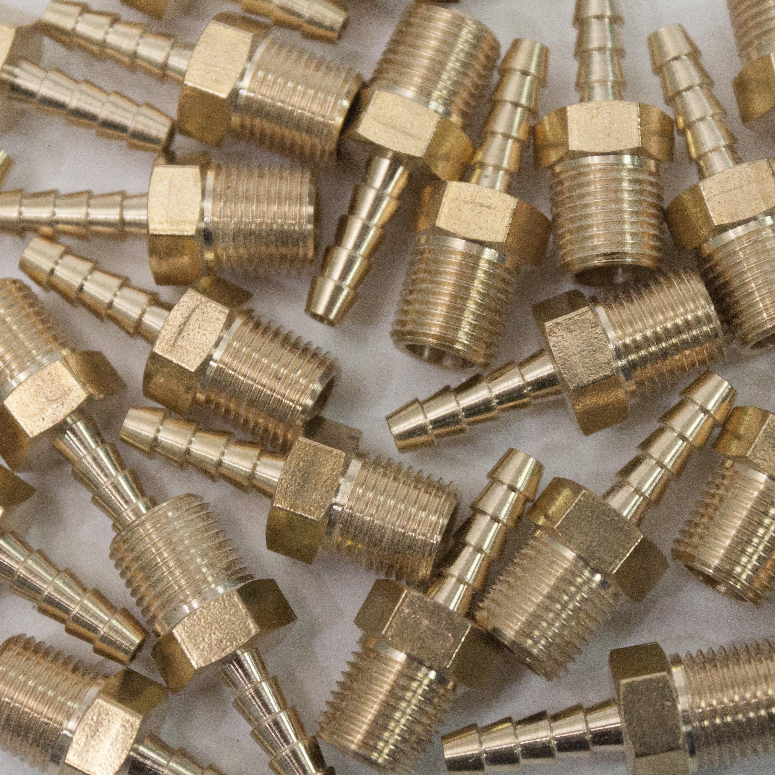 LTWFITTING Brass Barbed Fitting Coupler/Connector 1/8-Inch Hose Barb x 1/8-Inch Male NPT (Pack of 500)