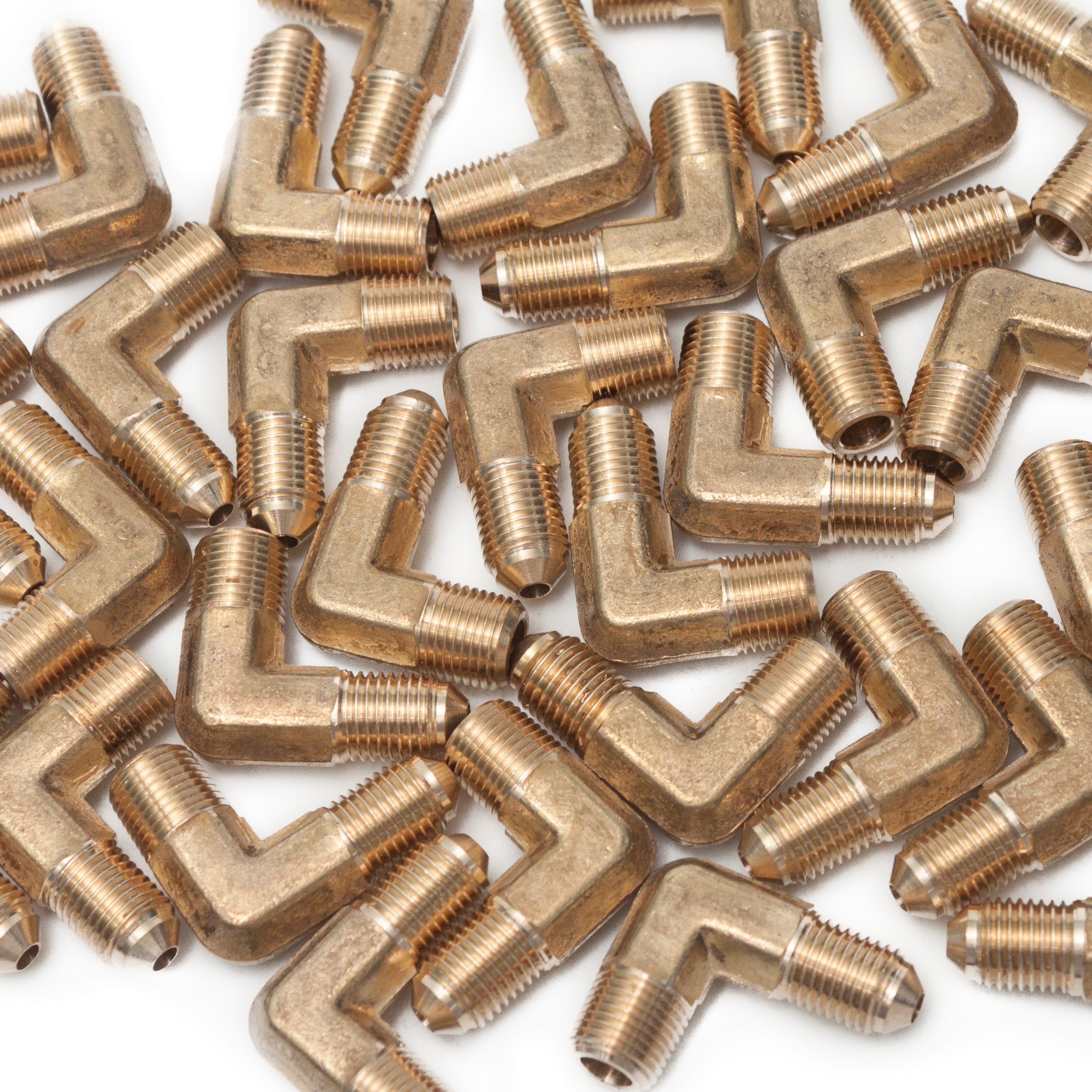 LTWFITTING Brass Flare 3/16 Inch OD x 1/8 Inch Male NPT 90 Degree Elbow Tube Fitting (Pack of 300)