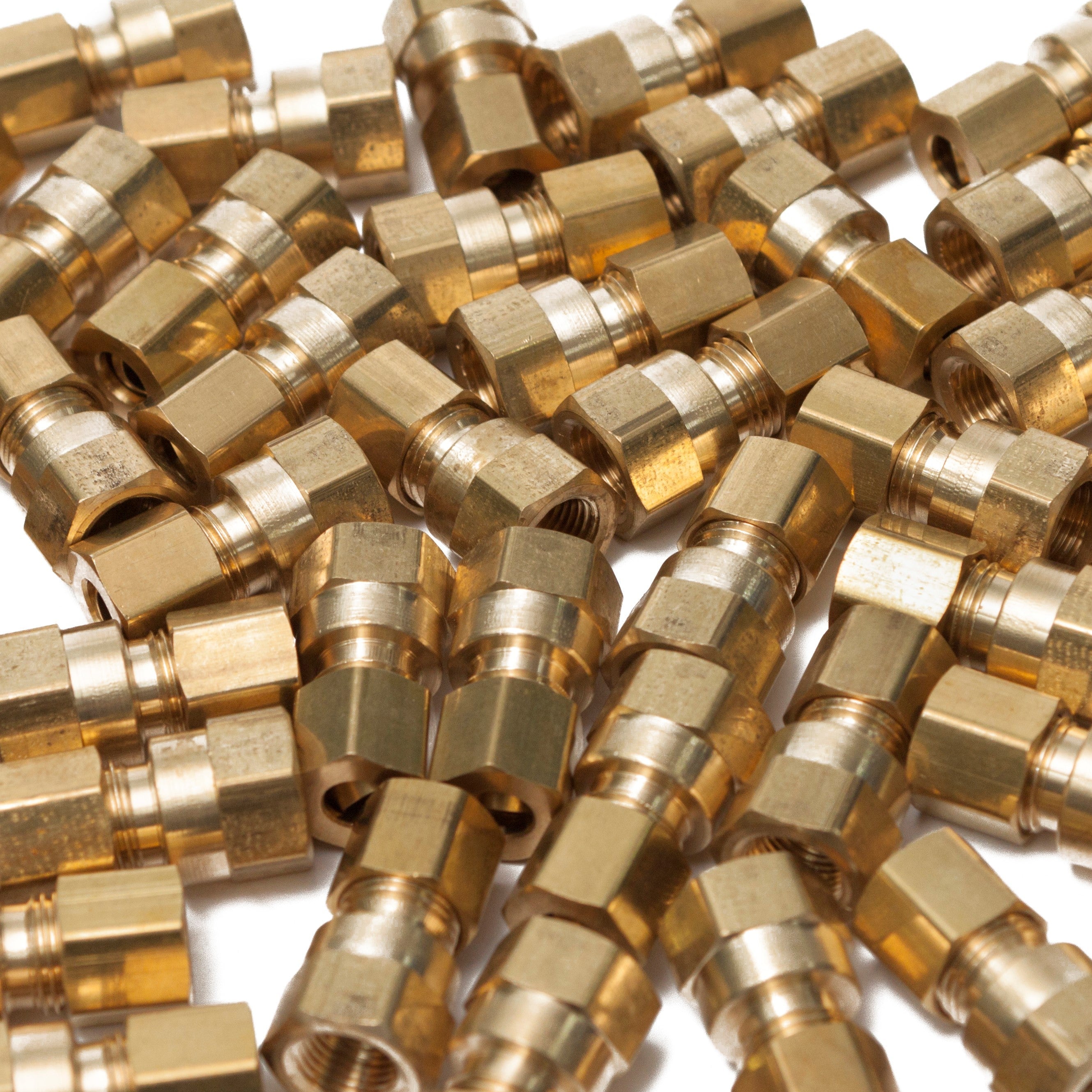 LTWFITTING Brass 1/4-Inch OD x 1/8-Inch Female NPT Compression Connector Fitting(Pack of 300)