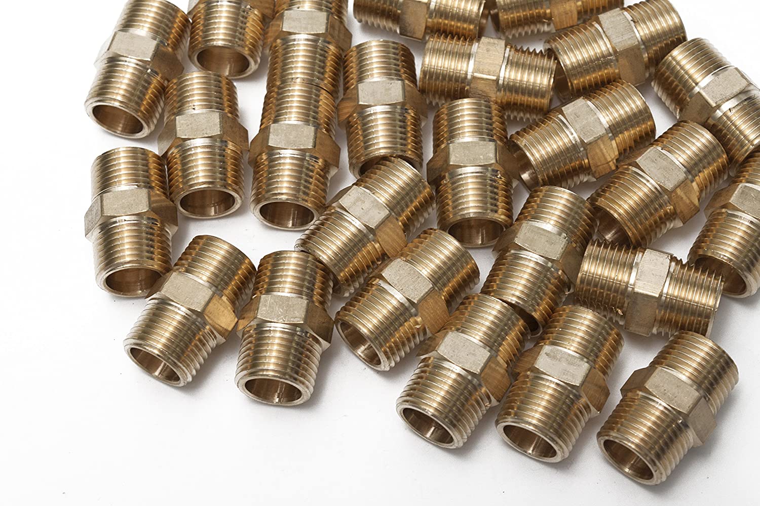 LTWFITTING Brass Pipe Hex Nipple Fitting 1/2 x 1/2 Inch Male Pipe NPT MNPT MPT Air Fuel Water(Pack of 200)