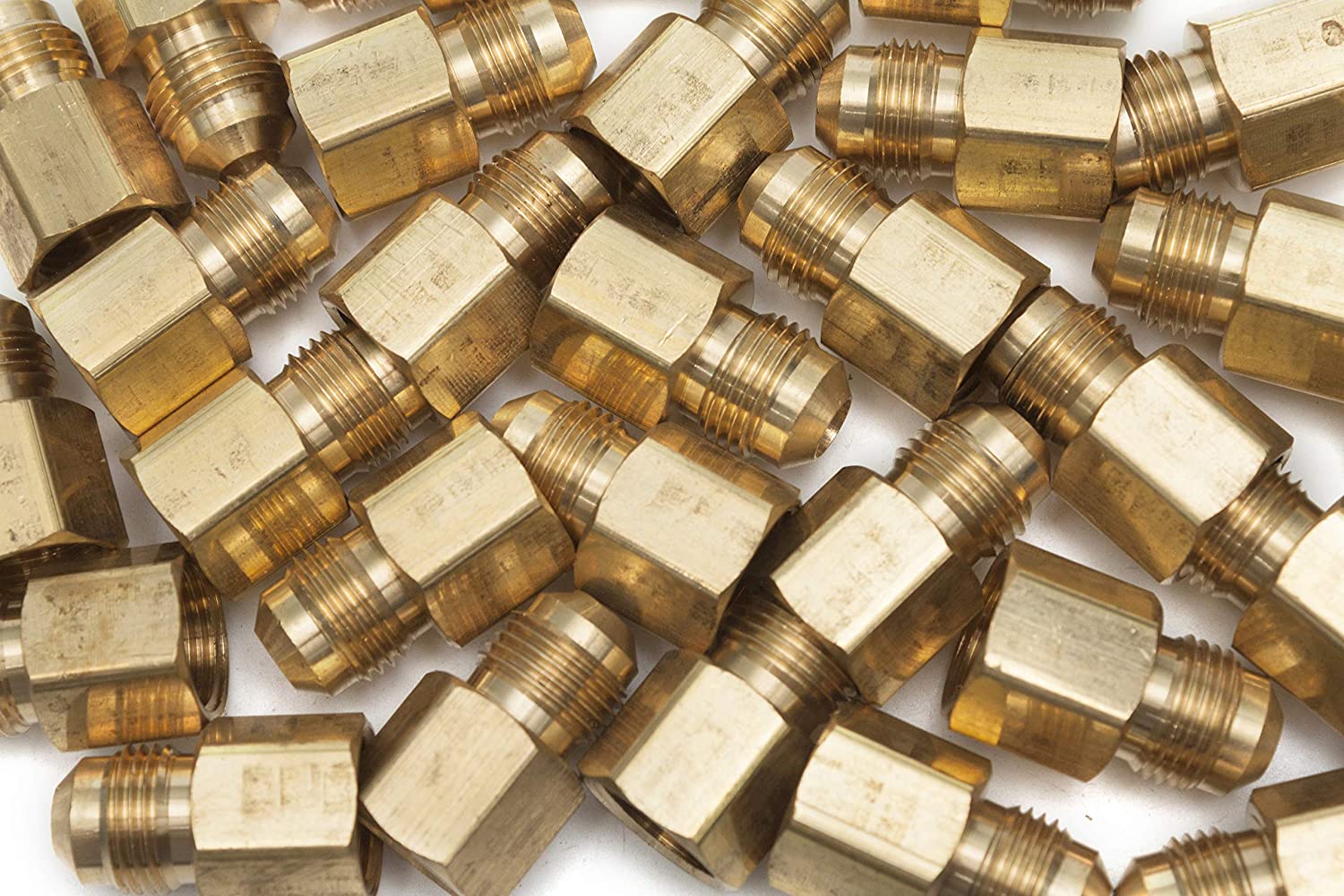 LTWFITTING Brass 45 Degree Flare 3/8 Inch OD x 3/8 Inch Female NPT Connector Fitting(Pack of 250)