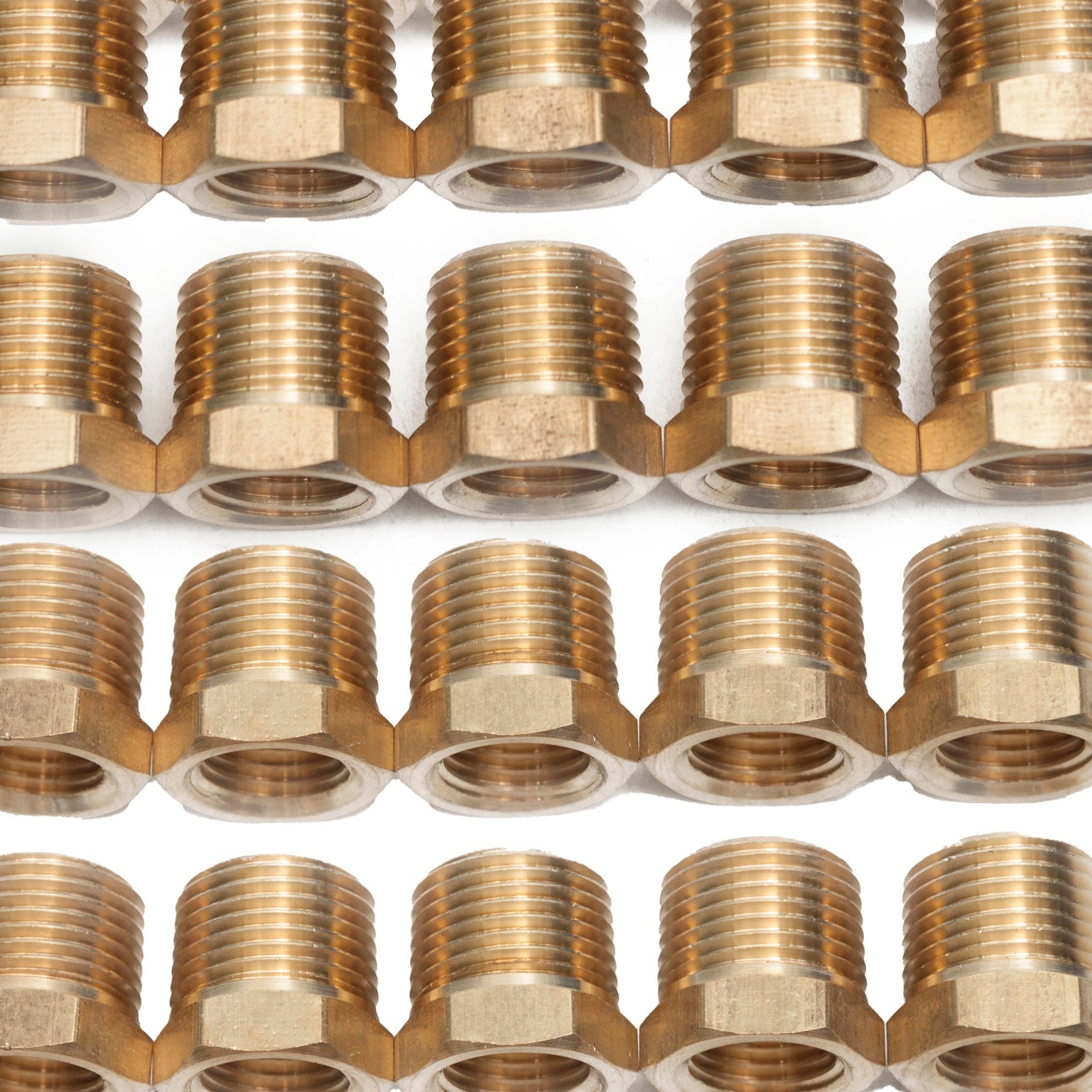LTWFITTING Brass Pipe Hex Bushing Reducer Fittings 3/8 Inch Male x 1/4 Inch Female NPT(Pack of 300)