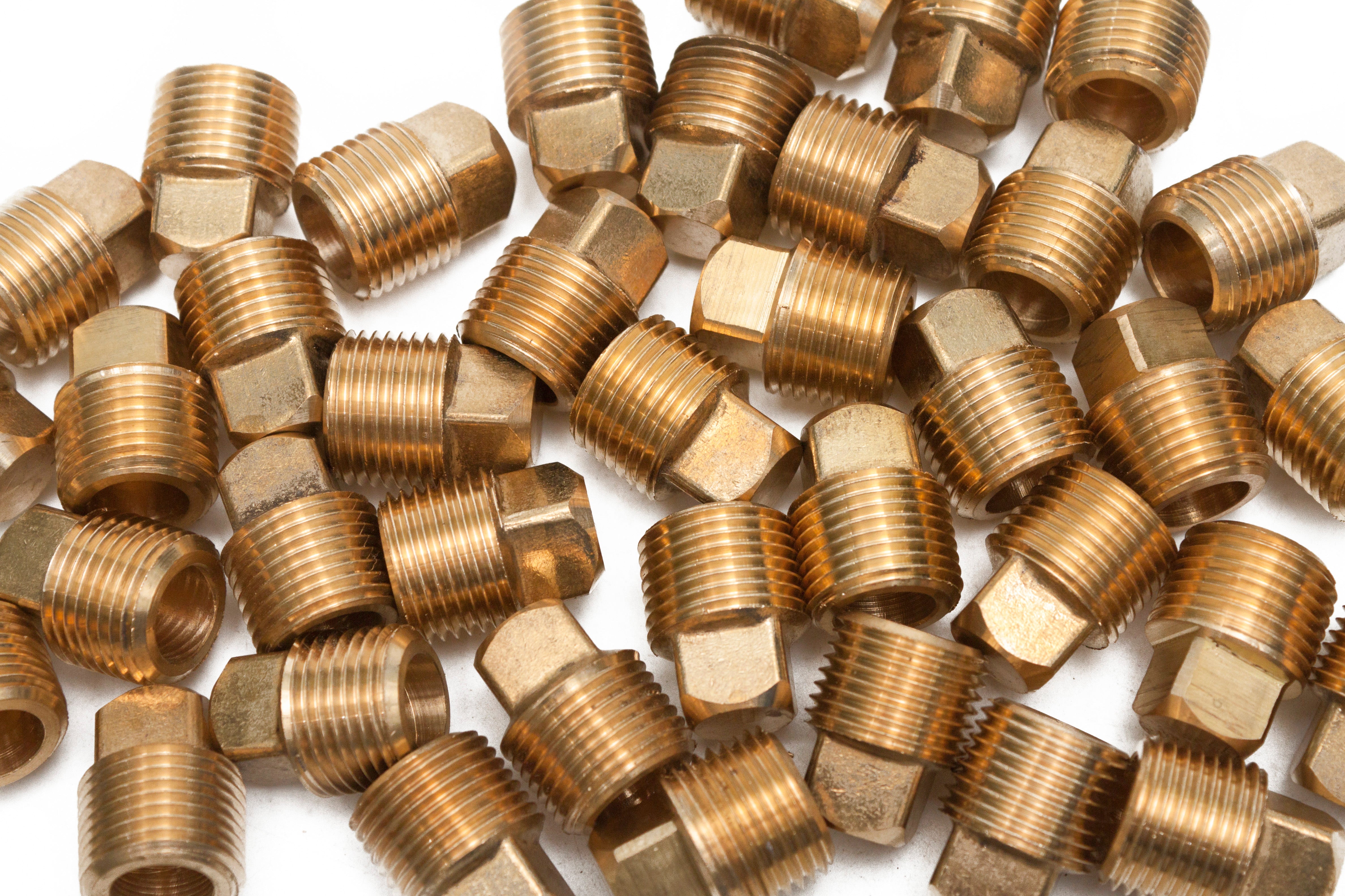 LTWFITTING Brass Pipe Square Head Plug Fittings 3/8 Inch Male NPT Air Fuel Water Boat(Pack of 300)