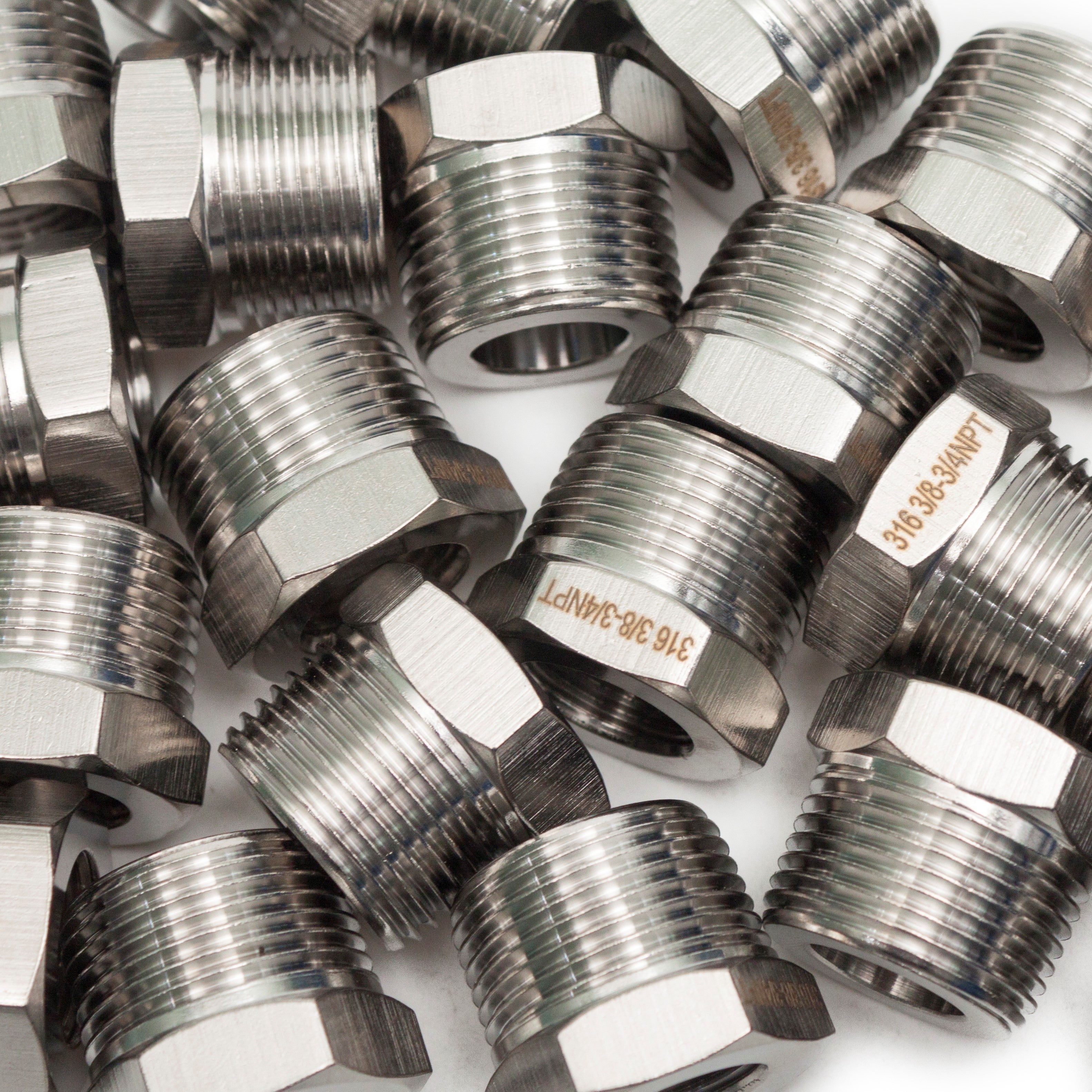 LTWFITTING Bar Production Stainless Steel 316 Pipe Hex Bushing Reducer Fittings 3/4 Inch Male x 3/8 Inch Female NPT Fuel Water Boat (Pack of 200)