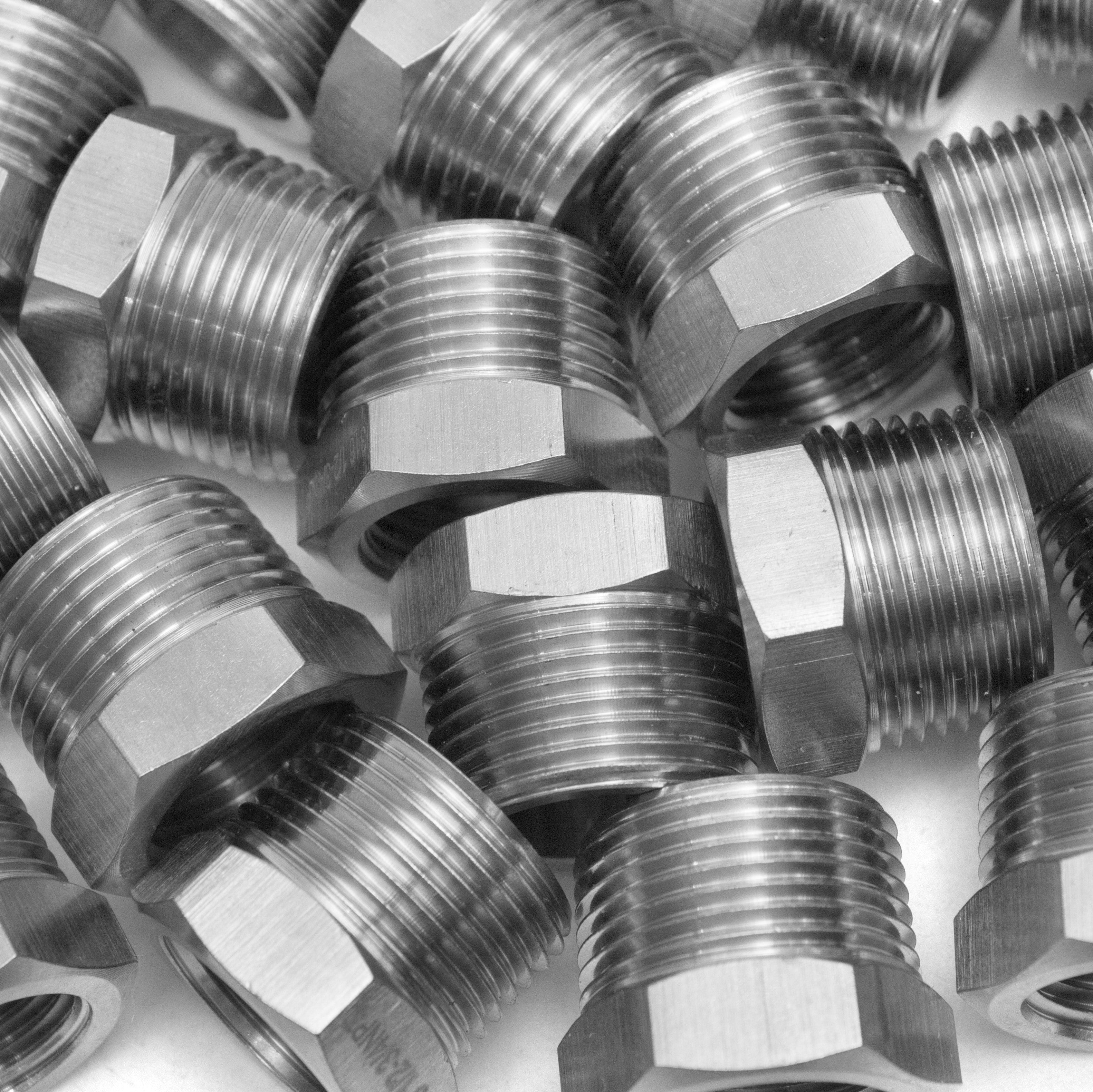 LTWFITTING Bar Production Stainless Steel 316 Pipe Hex Bushing Reducer Fittings 3/4 Inch Male x 1/2 Inch Female NPT Fuel Water Boat (Pack of 300)