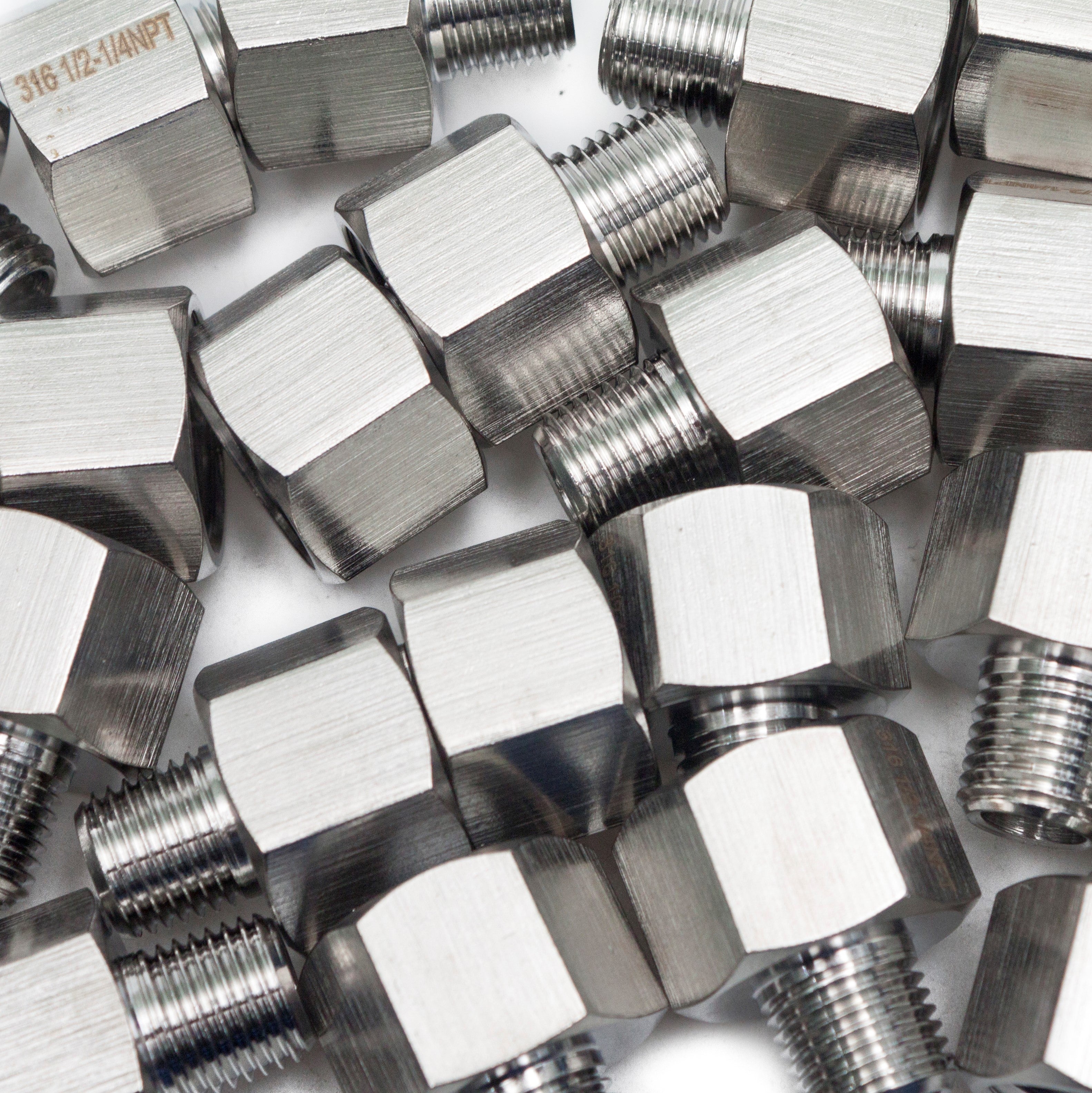 LTWFITTING Bar Production Stainless Steel 316 Pipe Fitting 1/2 Inch Female x 1/4 Inch Male NPT Adapter Air Fuel Water (Pack of 300)