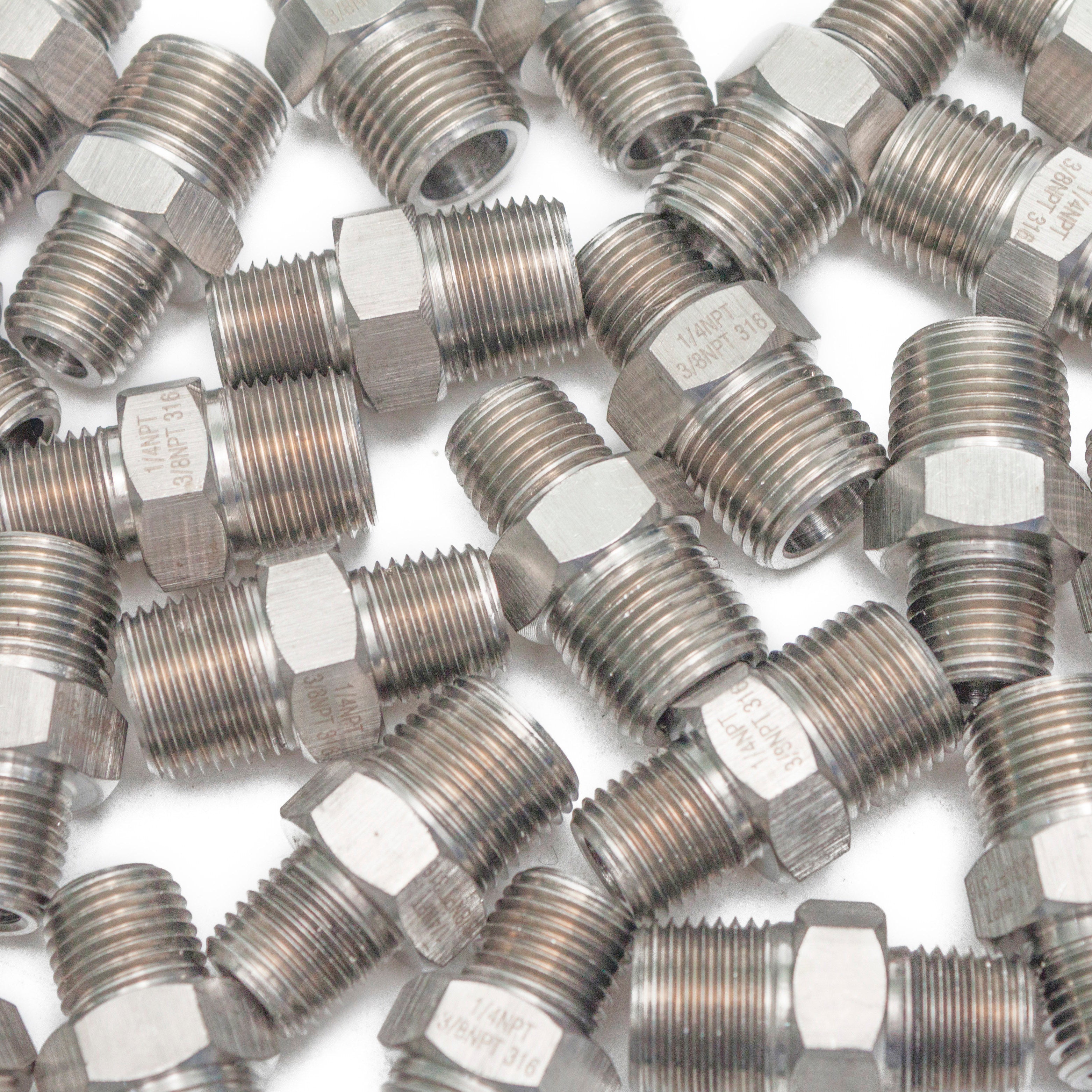 LTWFITTING Class 3000 Stainless Steel 316 Pipe Hex Reducing Nipple Fitting 3/8 Inch x 1/4 Inch Male NPT (Pack of 150)