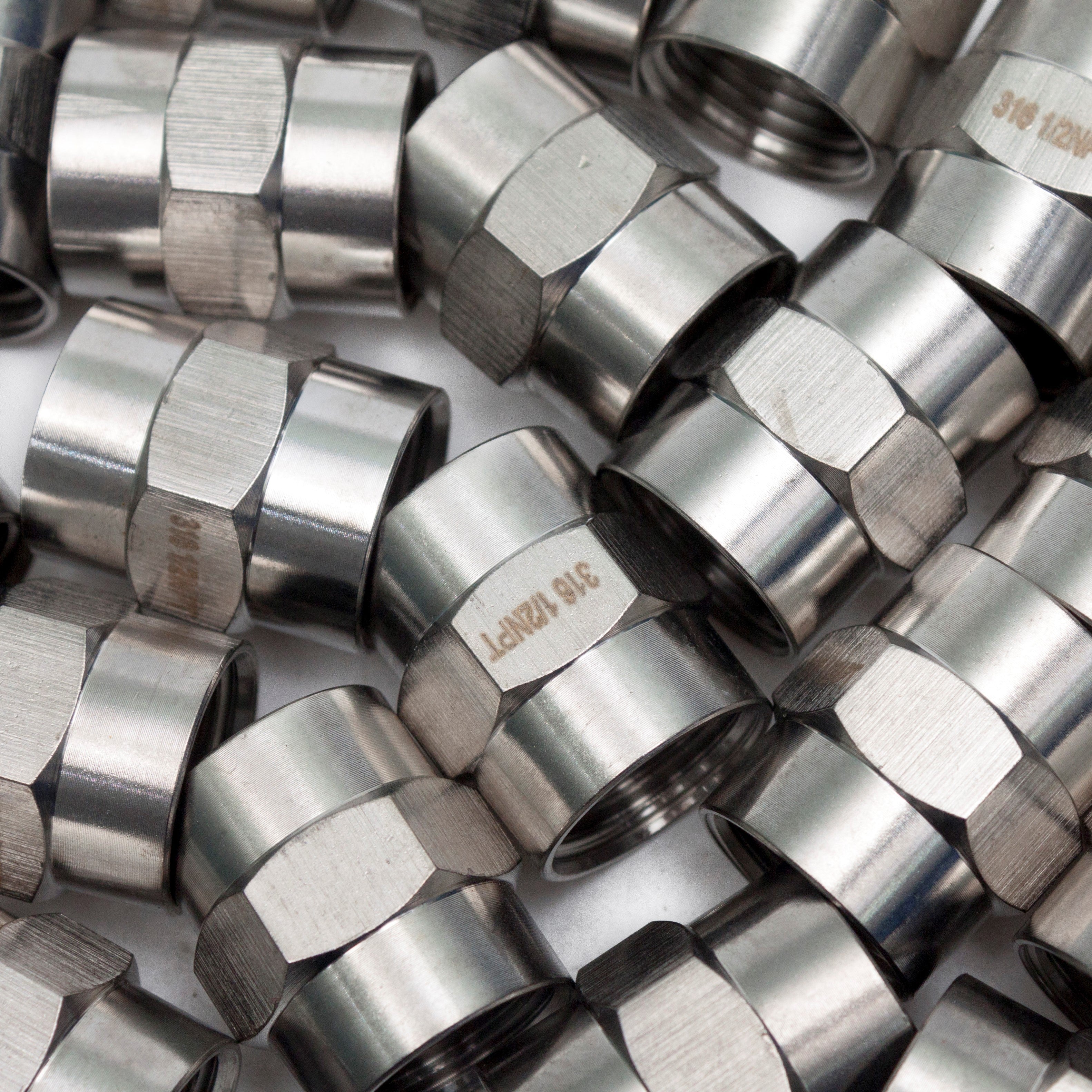 LTWFITTING Bar Production Stainless Steel 316 Pipe Fitting 1/2 Inch Female NPT Coupling Water Boat (Pack of 300)